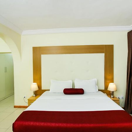 Chateux De Atlantique Hotel Aliayabiagba Exteriér fotografie