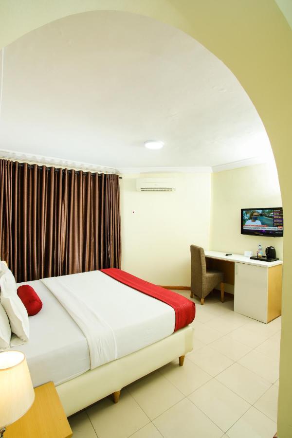 Chateux De Atlantique Hotel Aliayabiagba Exteriér fotografie